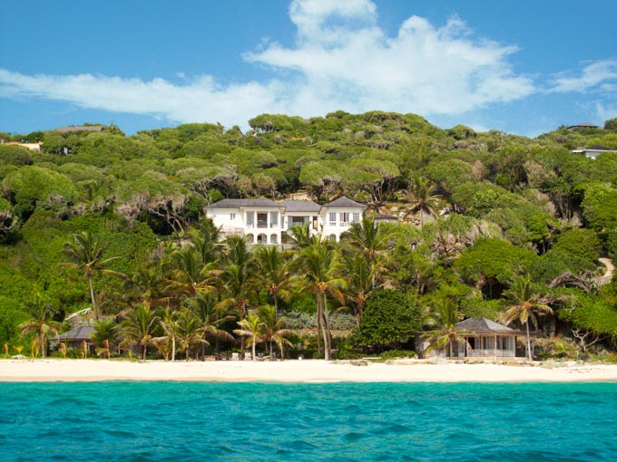 Caribbean Celebrities: Mustique