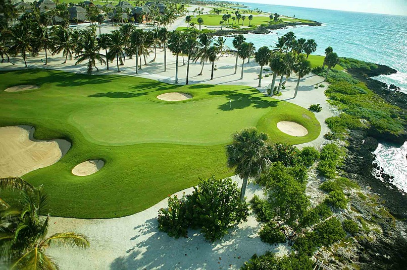 7 Best Caribbean Golf Courses For 2016. 4 Lives Up To Its Name!