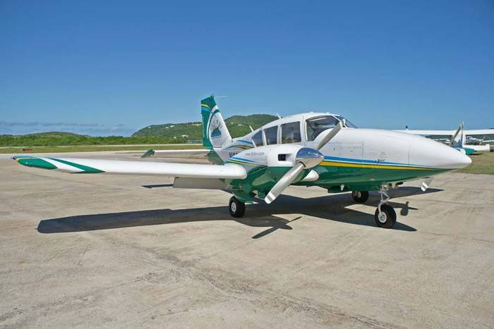 Piper Aztec